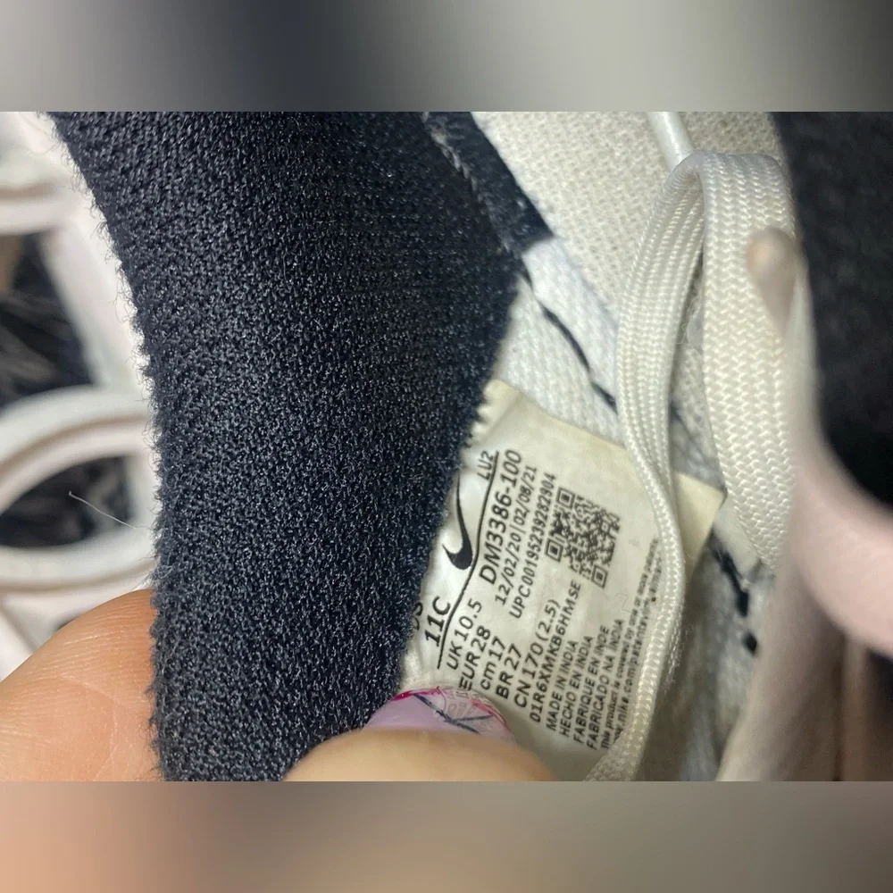 Nike sneakers kids